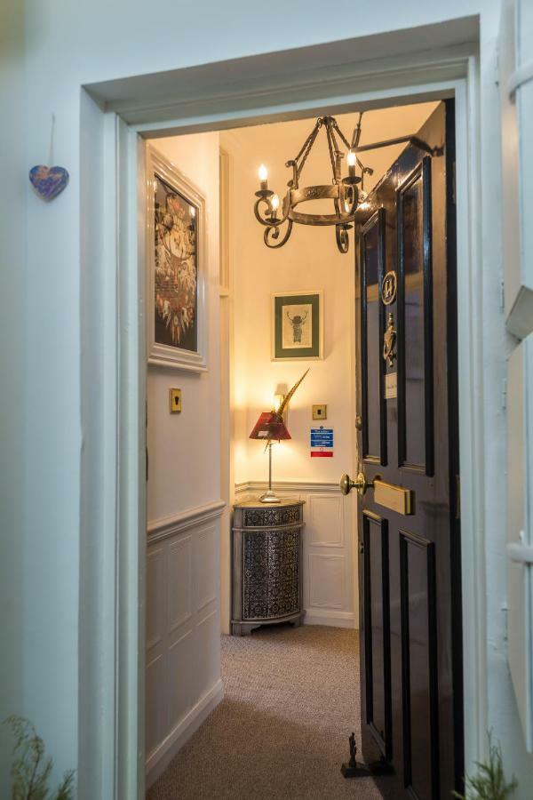 The Bonnie Bide Awa' Apartment Edinburgh Bagian luar foto